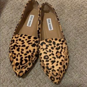 Steve Madden Leopard Flats